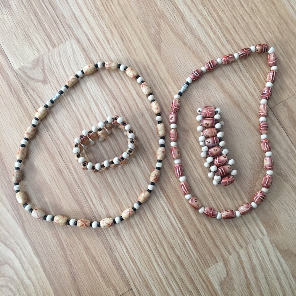 Beach styled necklace bracelet combo